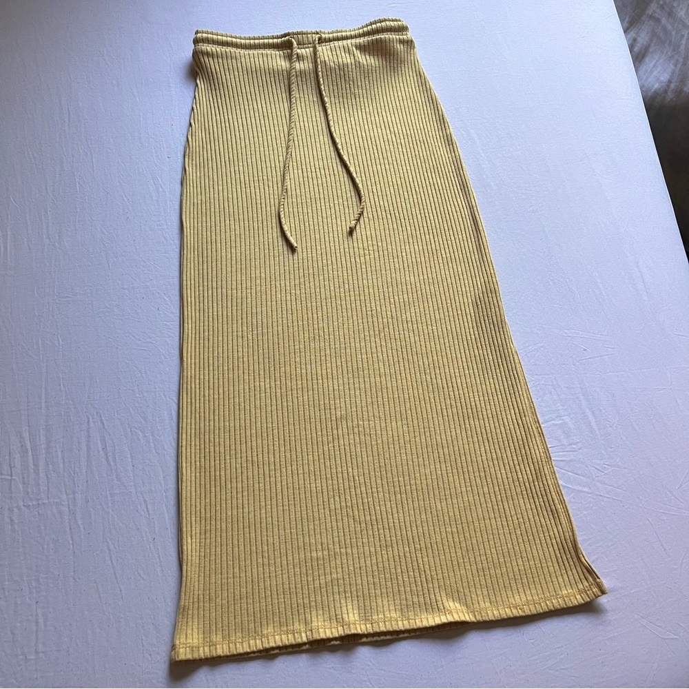 JONATHAN SIMKHAI pale muted mustard yellow‎ rib knit elastic waist midi skirt